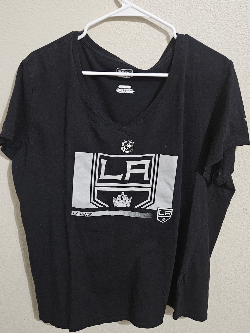 Fanatics Black Los Angeles Kings V-Neck Tee with White Logo